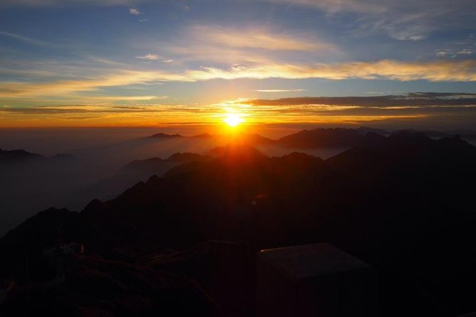 1 day Fansipan Trekking - The final climb to 3,143 meters