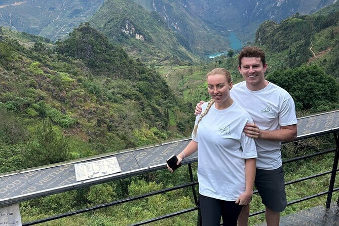 1 Day Ha Giang Loop Tour by Motorbike with Easy Rider - Loopers - Lung Tam and the Tay Linen Tradition
