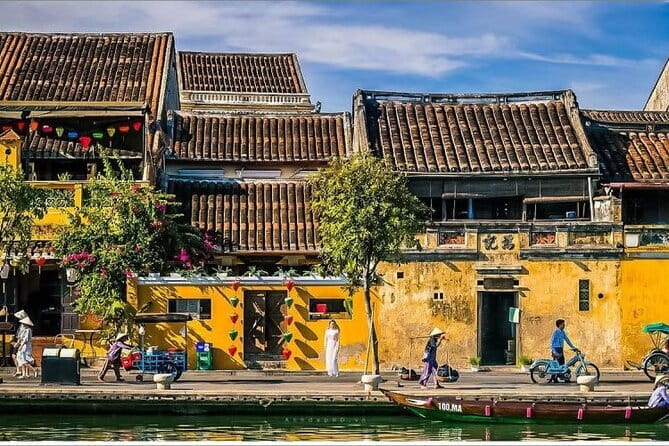 11-Day Itinerary through Vietnam: From North to South | Top 1 - Day 5: A slower day on Da Nang’s beaches