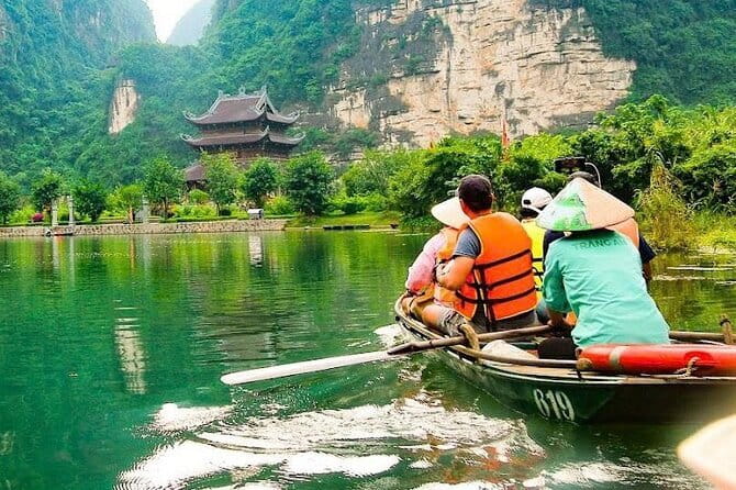 12 Days in Vietnam | Cultural Exploration with Beach Escapes - What the $1,790 price really covers