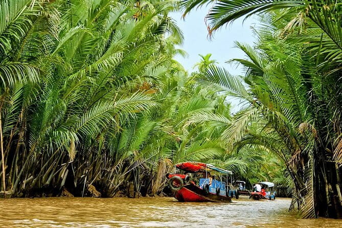 12 Days in Vietnam | Culture and Adventure | Best 2026-27 - Day 4: Pagodas, river caves, and 500 steps in Ninh Binh