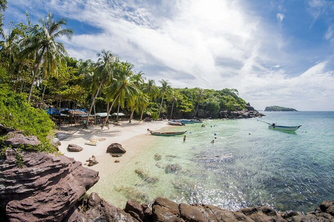 17-Day Vietnam Tour | Explore the Best Highlights of Vietnam - Nha Trang gives you two easier days