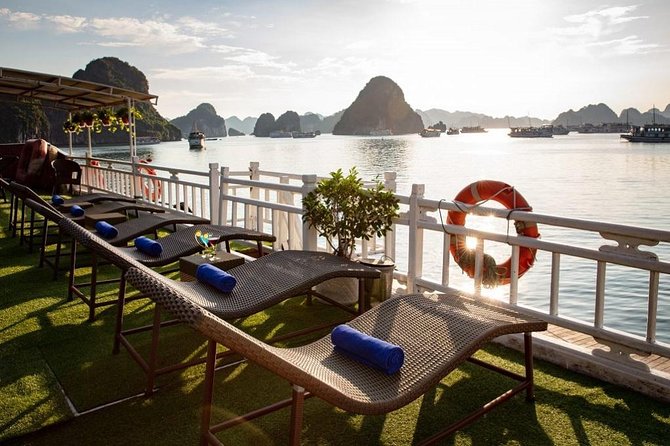 2-day Ha Long Bay Cruise included Transfer, Kayking and Swimming - Day 1: Ha Long Bay from the boat