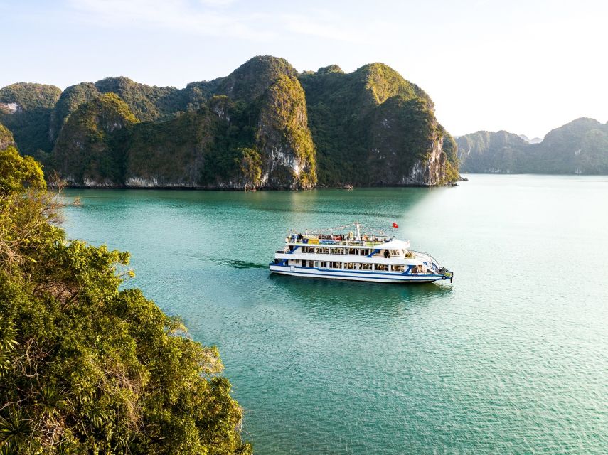 2-Day Ha Noi - Ninh Binh - Ha Long Bay Highlights Tour - Sung Sot Cave, the day’s grand interior