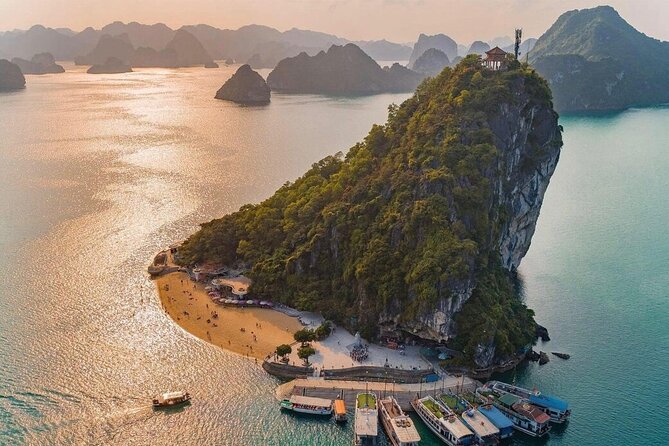 2-Day In Halong Bay Cruise With Transfer From Hanoi - Morning tai chi and time on deck