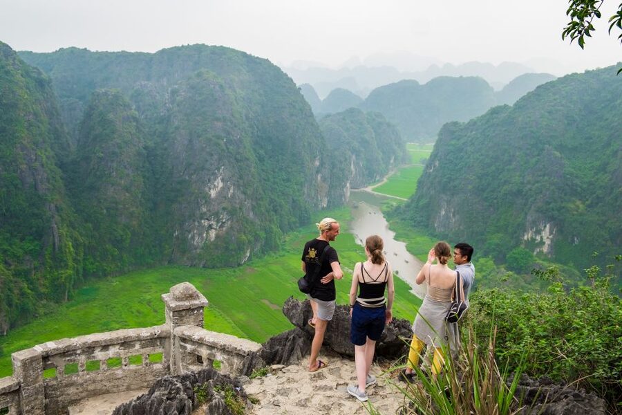 2 Day Ninh Binh: Hoa Lu/Bai Dinh- Trang An/Tam Coc- Mua Cave - Who should choose this Ninh Binh trip