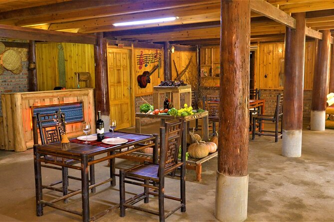 2-Day Sapa Guided Tour Slipping in Homestay From Hanoi - Sin Chai and the road to Lao Chai