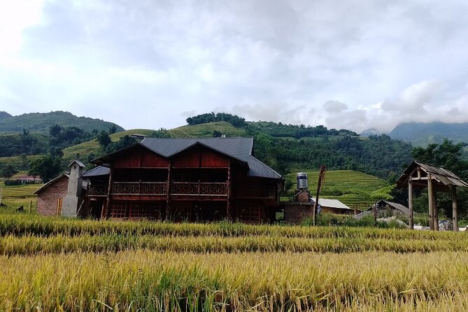 2-Day Sapa Guided Tour Slipping in Homestay From Hanoi - Ancient stones and views over Muong Hoa Valley
