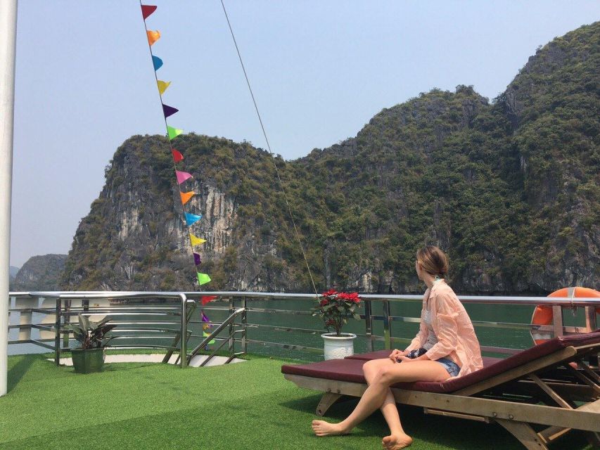 2-Day Traditional Cruise to Lan Ha Bay & Cat Ba Island - From Hanoi to Cat Ba by morning bus