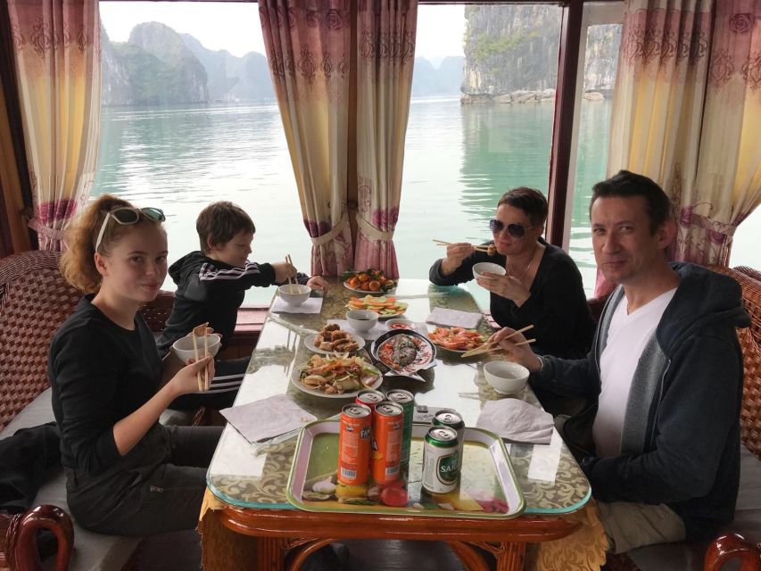 2-Day Traditional Cruise to Lan Ha Bay & Cat Ba Island - Kayaking through the Dark and Light Caves