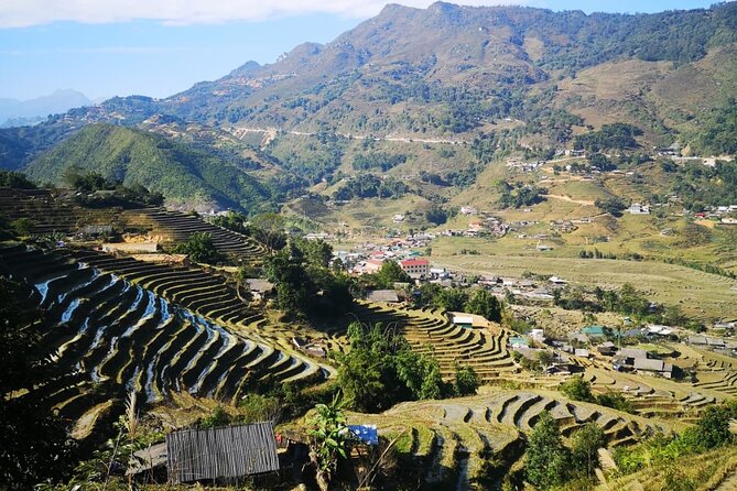 2 Day Trekking Experience: Explore with knowledgeable local guide - A lunch that brings the culture closer