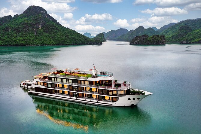 2-Days, 1-Night Halong Bay Discovery Cruise from Hanoi - Food, guides, and the parts that shape the day