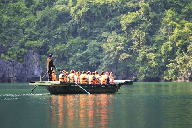 2 Days 1 Night Overnight on Cruise in Halong Bay - A 6:00 am Start for Sunrise and Tai Chi