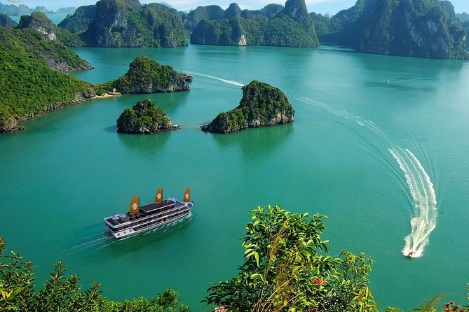 2 Days and 1 Night Halong Bay Luxury Genesis Regal Cruises - What the $509.86 price really covers