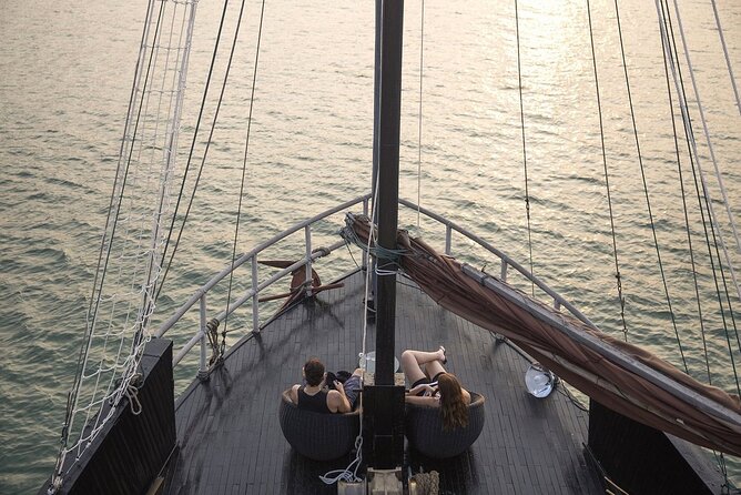 2 Days Cruise Tour in Halong Bay from Hanoi - An early start at 6:45 for Sung Sot Cave