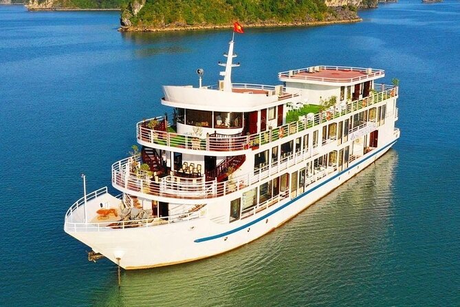 2 Days Halong Bay - Halong Sapphire Cruise - Your cabin and evening on board