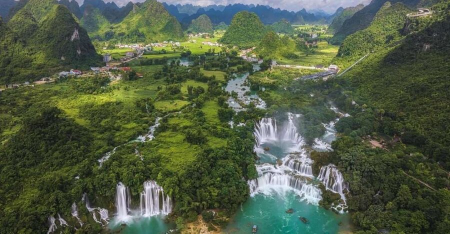 2Day Ban Gioc Waterfall Tour from Hanoi - Khuoi Ky Stone House Village after the waterfall
