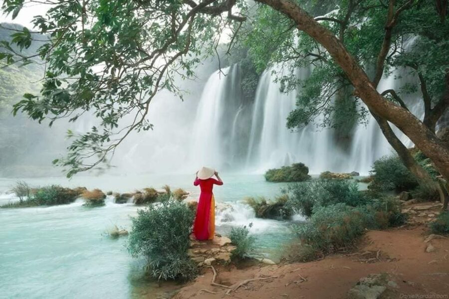 2Day Ban Gioc Waterfall Tour from Hanoi - Nguom Ngao Cave and the 300-step pagoda climb