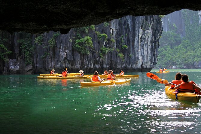 3 Day/2 Night Halong-Lan Ha Bay 5 Star Cruise with Balcony Cabin - Day 1: Boarding and the first bay views
