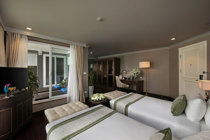 3-day Explore Halong Bay and Lan Ha Bay from Hanoi by Boat - Cabins, meals, and service