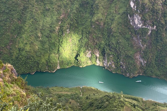 3 Days 2 Nights Ha Giang Loop Tour Small Group Local Tour Guide - Day one: Quan Ba, Yen Minh, and the Hmong King’s Palace