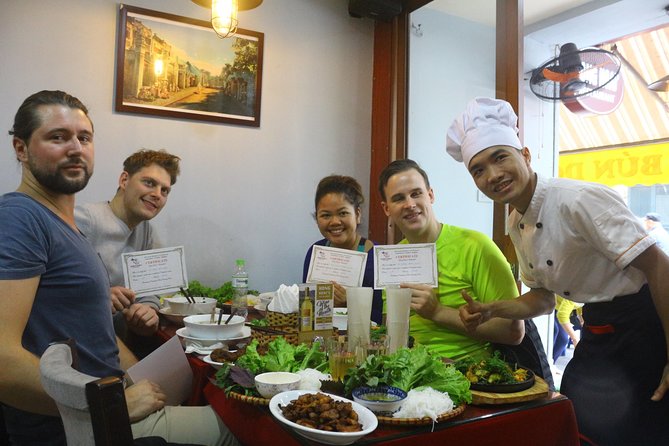 3 Dishes cooking + Egg Coffee bonus & Local Market Tour - Choosing three Vietnamese dishes