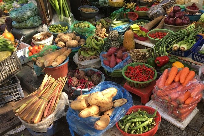 3 Dishes cooking + Egg Coffee bonus & Local Market Tour - Eating the food you prepare