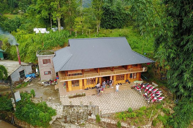 3-Night Sapa Trek and Homestay with Round Trip Transfer from Hanoi - Giang Ta Chai, bamboo forest, and steep paths