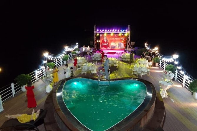 3D2N Luxury HaLong Bay with Aspira Cruise: kayak, Cat Ba island - Cabins, balconies, and the luxury question