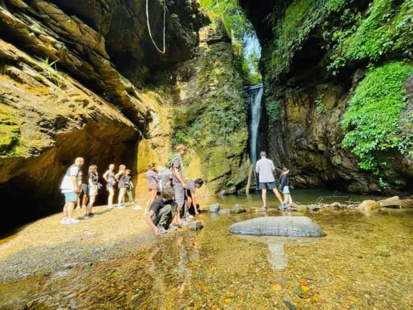 4-day Motorbike Ha Giang Loop Luxury Tour With Easy Rider - Food, rooms, and what $273 buys you
