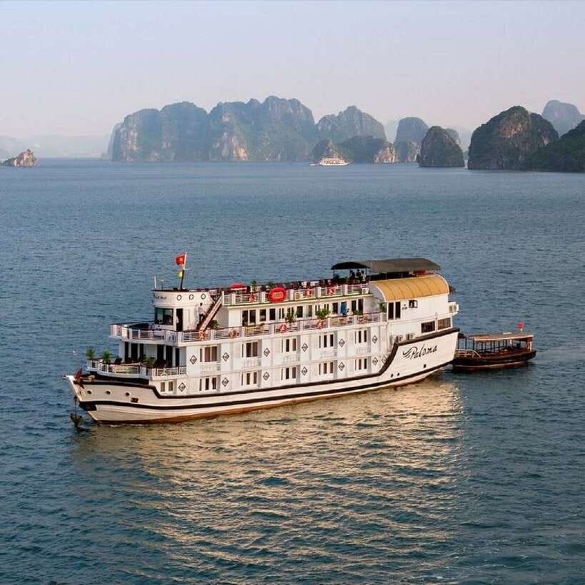 4-star Halong Paloma Cruise 2D1N Trip - Afternoon sailing through Bai Tu Long Bay