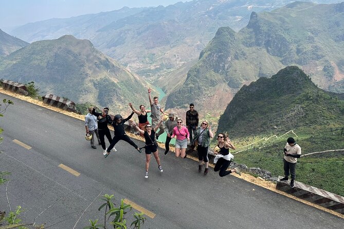 4D3N loop tour with Easyrider 150cc (small group + private rooms) - Dong Van and the Karst Plateau