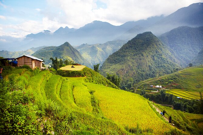 5-Day North Vietnam: Sa Pa - Ninh Binh - Halong Cruise from Hanoi - A fast route through Northern Vietnam