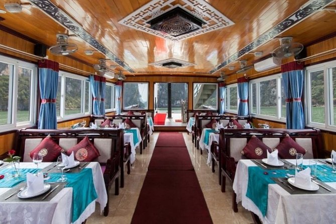 6 Hour Cruise in Hanoi - From Hanoi to the bay by express highway