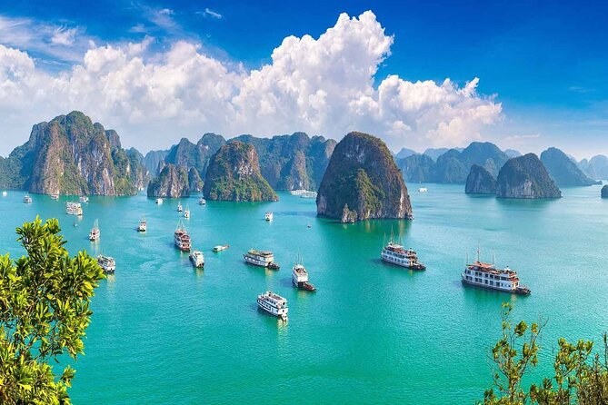 7-Day Vietnam Itinerary | Tranquil | Best 2026 North and South - Day 4: Sunrise on the water, then south to Ho Chi Minh City