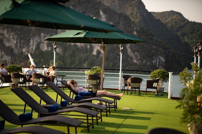 All-Inclusive 2 Day/1 Night Halong Luxury Cruise, Meals, Cave, Kayaking,Swimming - Day two: Bai Tu Long Bay and Thien Canh Son