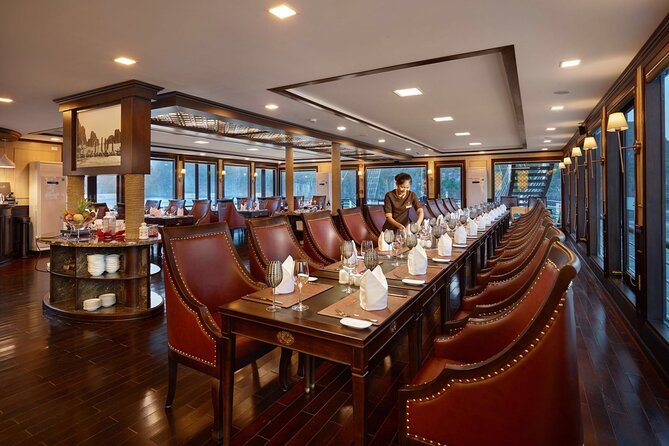 All-Inclusive 3 Day/2 Night Halong Luxury Cruise Meals, Cave, Kayaking, Swimming - Crowds, pollution, and what the photos do not show