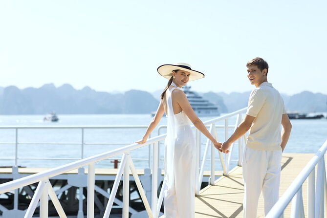 ALL Inclusive: Halong Bay Overnight Luxury Cruise Collection - Choosing between Ha Long Bay and Lan Ha Bay