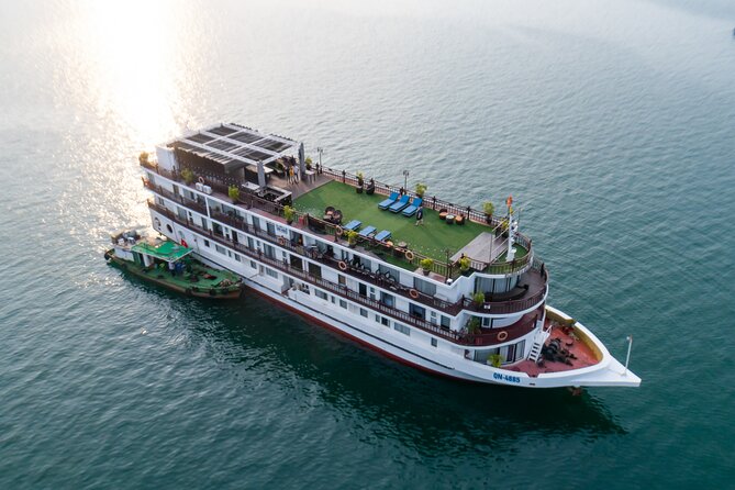 Amanda Cruise - Ha Long, Lan Ha Bay - All Inclusive 2D1N & 3D2N - Boarding Amanda and choosing the right cabin