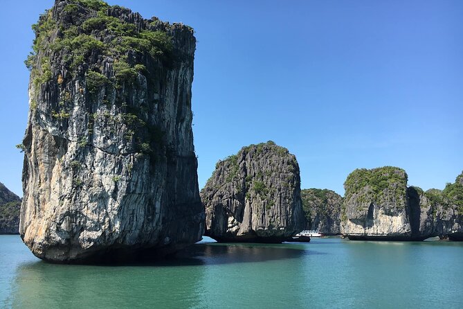 Amazing day - Boat trip discover real Ha Long Bay and Lan Ha Bay - Fish farming and the ride home