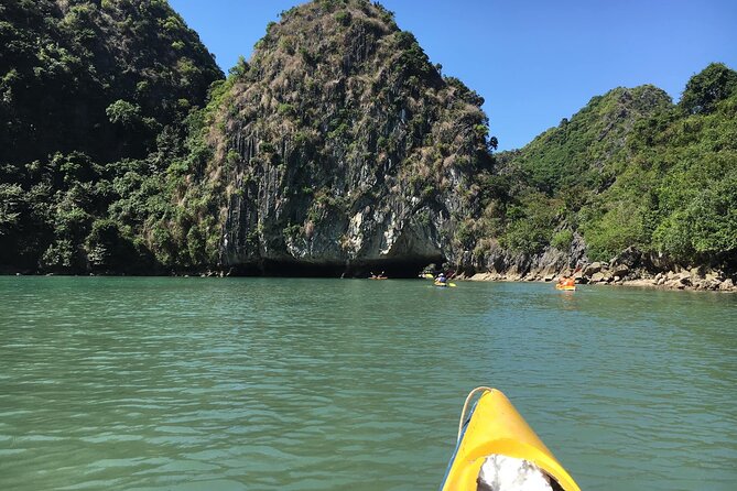 Amazing day - Boat trip discover real Ha Long Bay and Lan Ha Bay - Crossing into Ha Long Bay