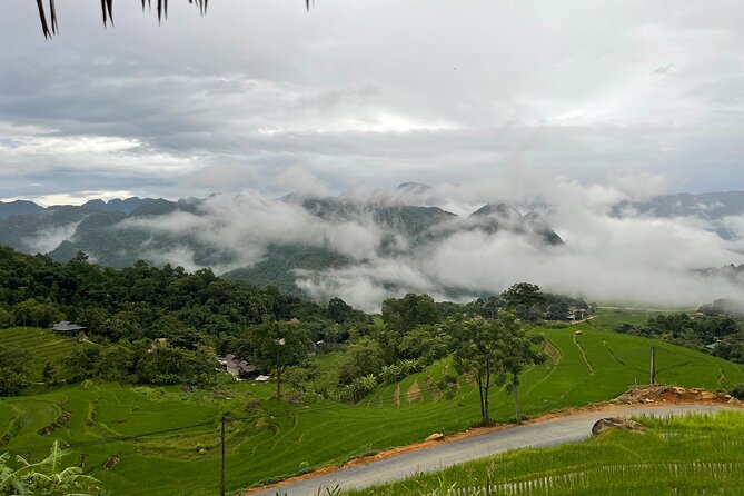 Amazing Mai Chau - Pu Luong 3 days: Waterfall, Rafting & Trekking - Guides, drivers, and the human side of the trip