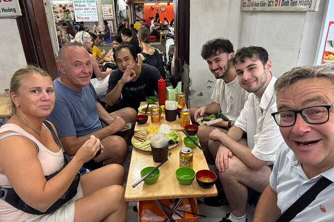 An Tin Viet: Culture and Traditional Experience Tour Guide - Food stories behind the Old Quarter streets