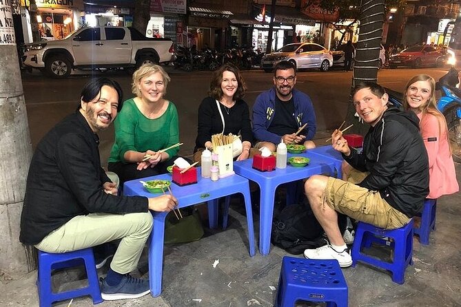 An Tin Viet: Culture and Traditional Experience Tour Guide - Banh mi, sticky rice, and the small surprises
