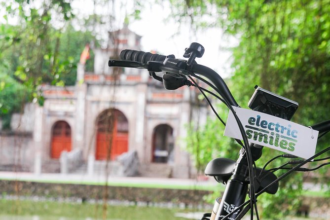 Ancient Village & The Legend of Co Loa Tour by E-Bike - Lunch, drinks, and what the $76 price covers
