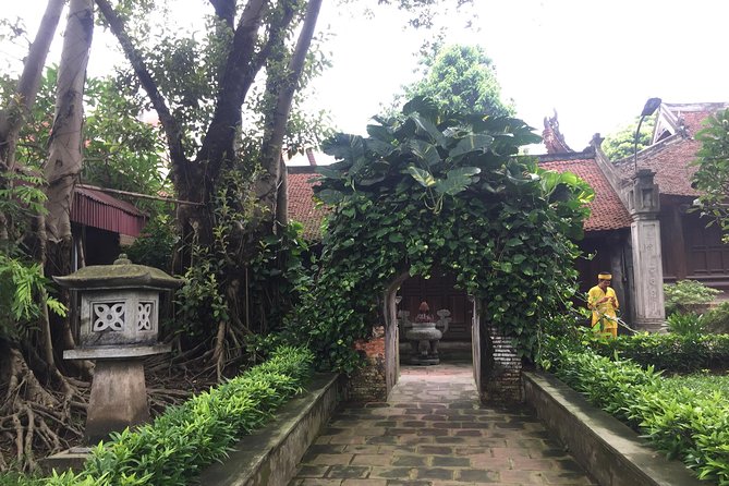Ancient Village & The Legend of Co Loa Tour by E-Bike - Starting at 33 Nhat Chieu in Tay Ho