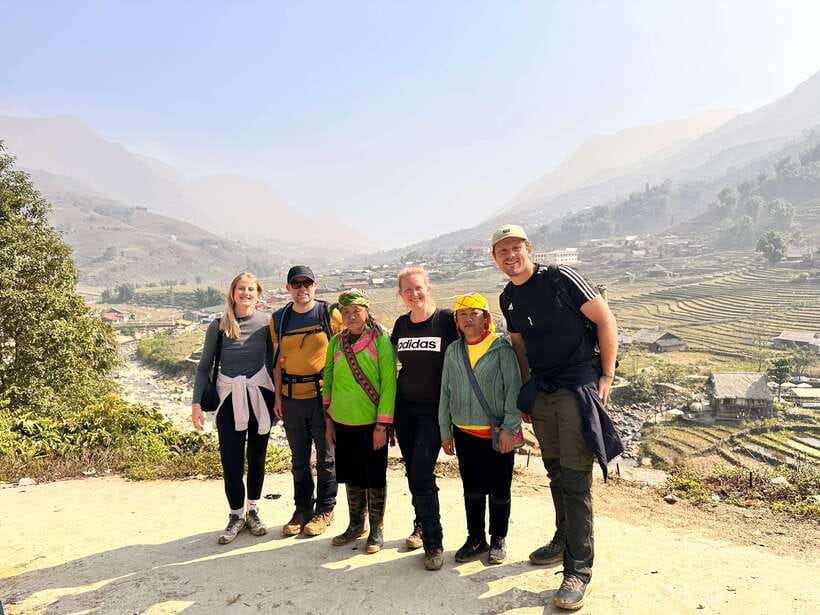 AUTHENIC 2D1N Trek & Bungalow Retreat with Dinh Hmong Family - Cooking, dinner, and an evening with the family