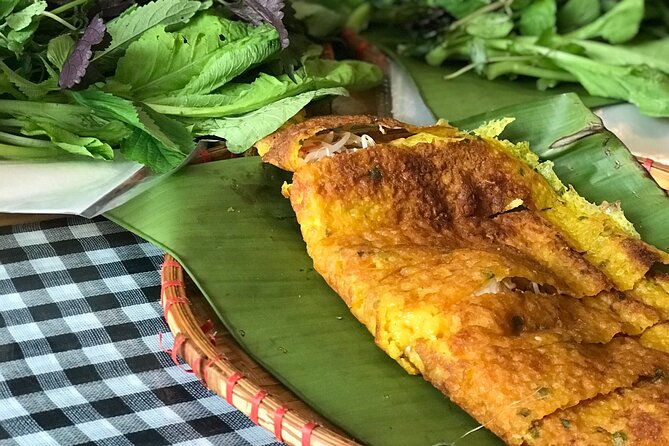 Authentic taste of Hanoi, food tour with a local foodie - The food is the main attraction, but the menu is not fixed