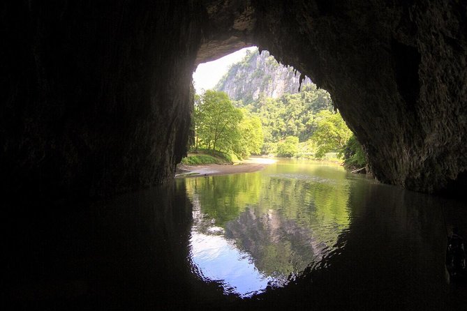Ba Be Lake & Ban Gioc Waterfall Adventure Tour 3 Days - The private vehicle changes the experience