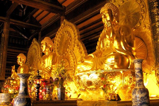 Bai Dinh, Trang An and Mua Cave Day Trip from Hanoi - Bai Dinh Pagoda and its remarkable scale